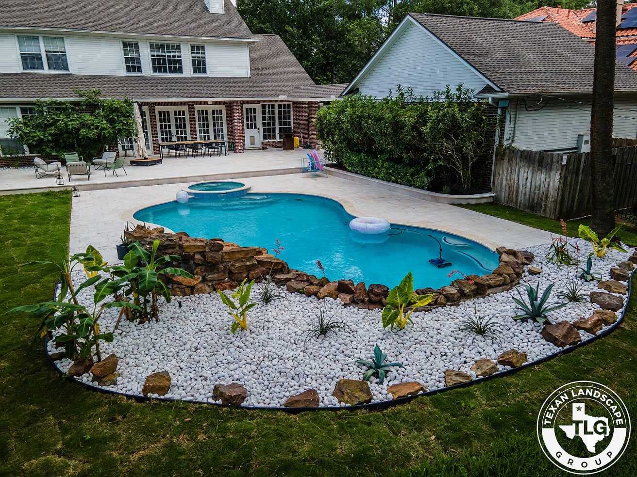 modern pool project