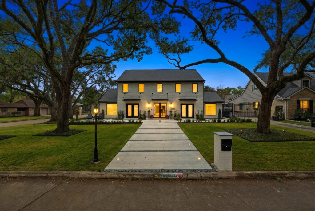 Outdoor Lighting house right behind st. john vianney catholic church