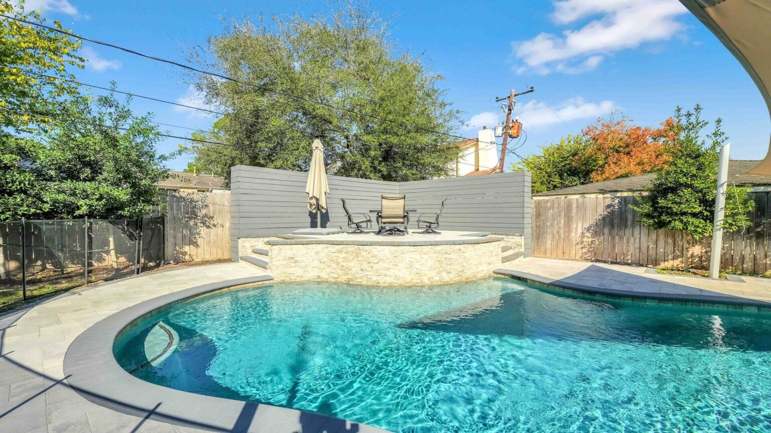 4806 Braesvalley Dr-13