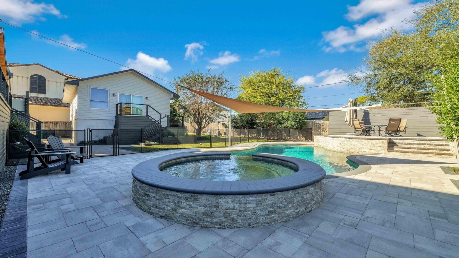 4806 Braesvalley Dr-18